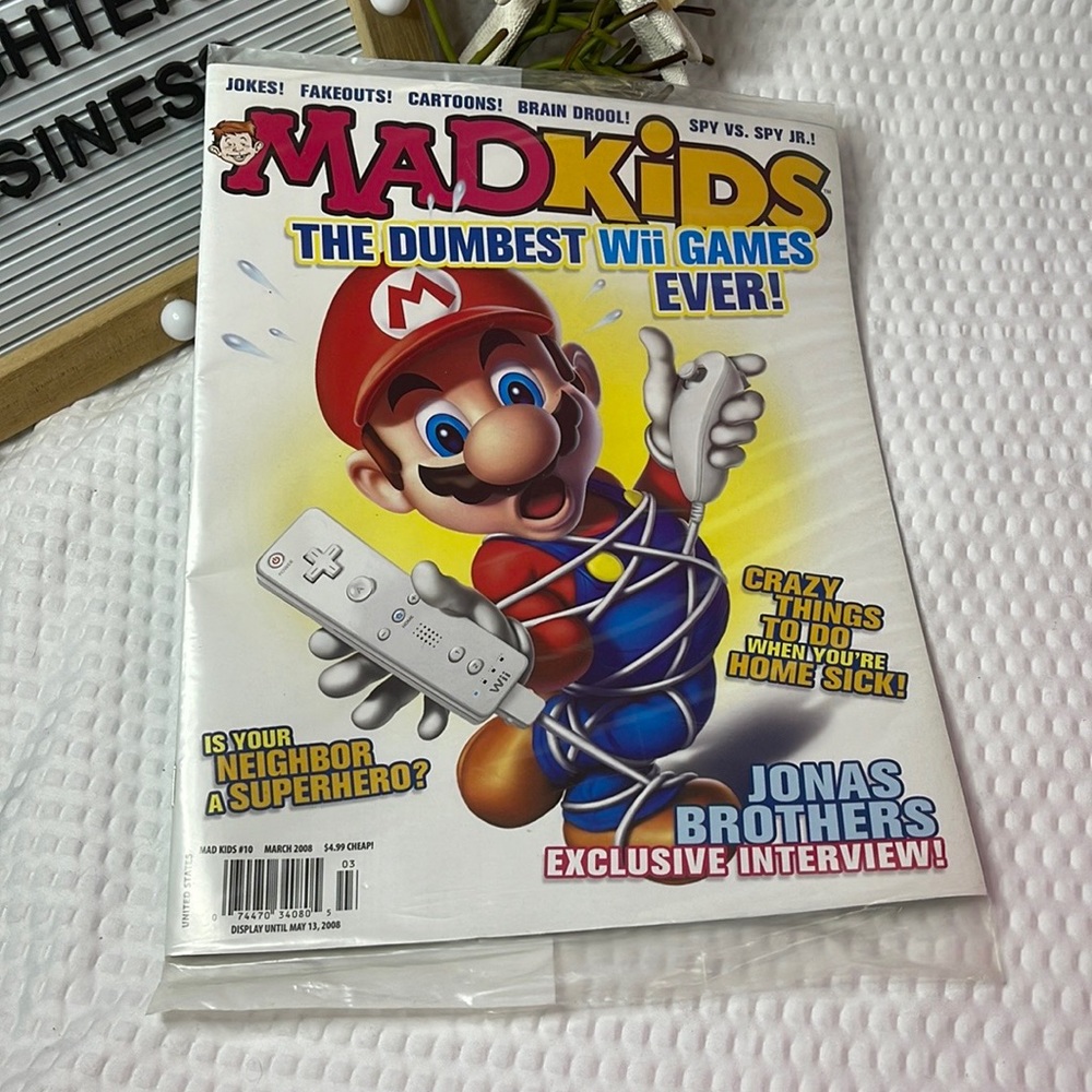 NEW IN PACKAGE Mad Kids Magazine March 2008 Mario On The Cover Wii Games - Picture 1 of 4